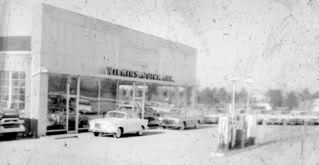 Blog: Picturing the Past 56: Car dealers - and a bonus (4/14/10