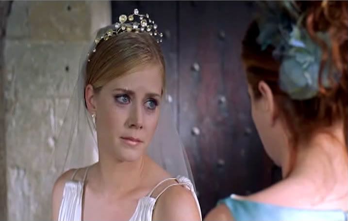 Also I can't believe I'm going to say this but I like the bride's tiara