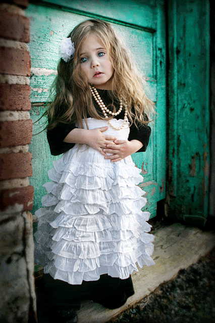 IMAGE: http://i785.photobucket.com/albums/yy138/dwarfcoww/sadhappy.gif