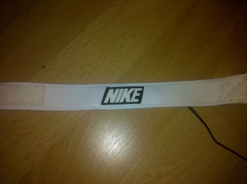 Nike2.jpg