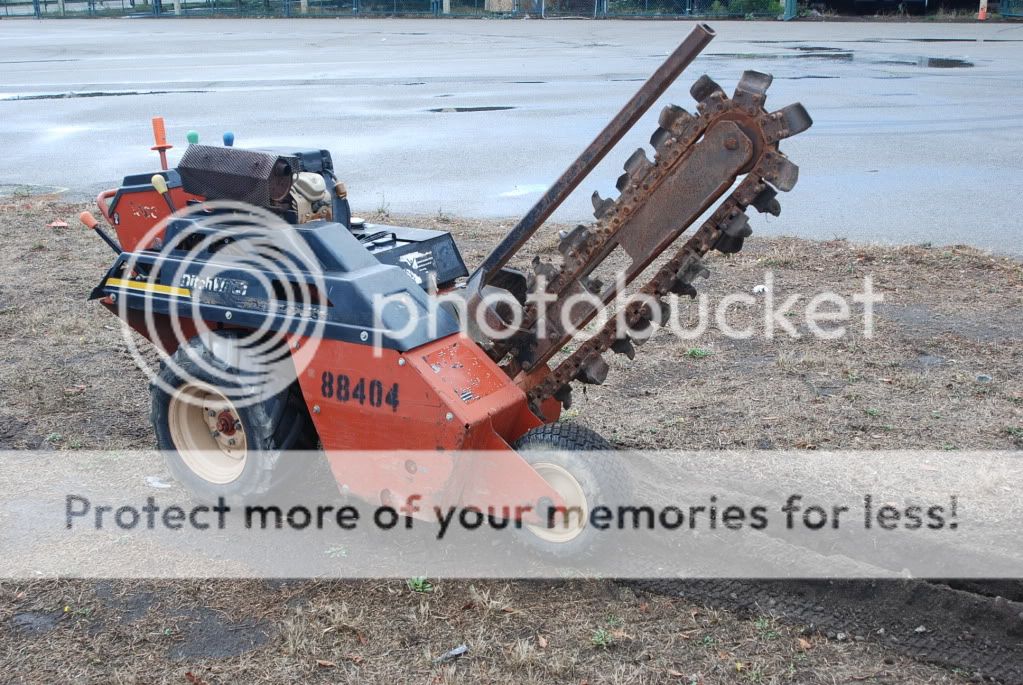 Ditch Witch 1820  