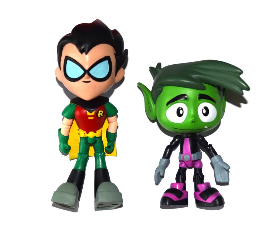 Jazwares DC Teen Titans 6/" Robin Loose Action Figure